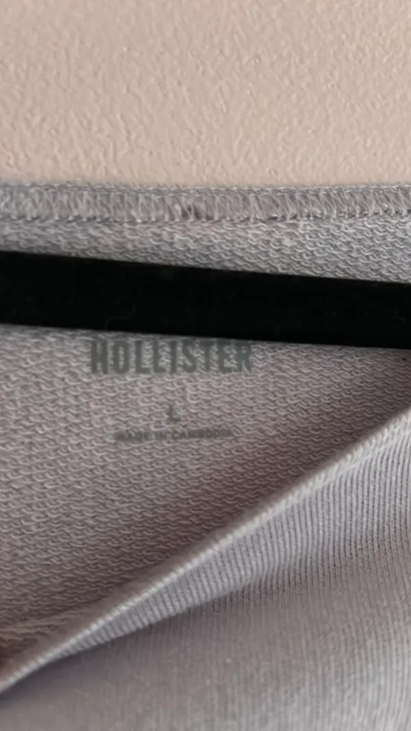 Hollister light purple off the shoulder crewneck - Image 3