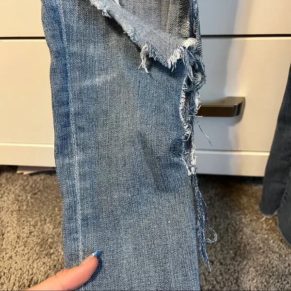 AG Adriano Goldschmied Distressed Skinny Jeans - Image 4