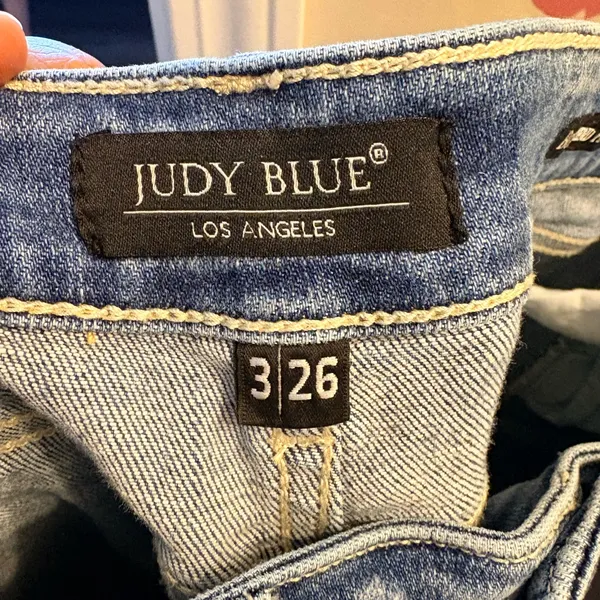 Judy Blue Classic Blue Ripped Skinny Jeans 3/26 - Image 3