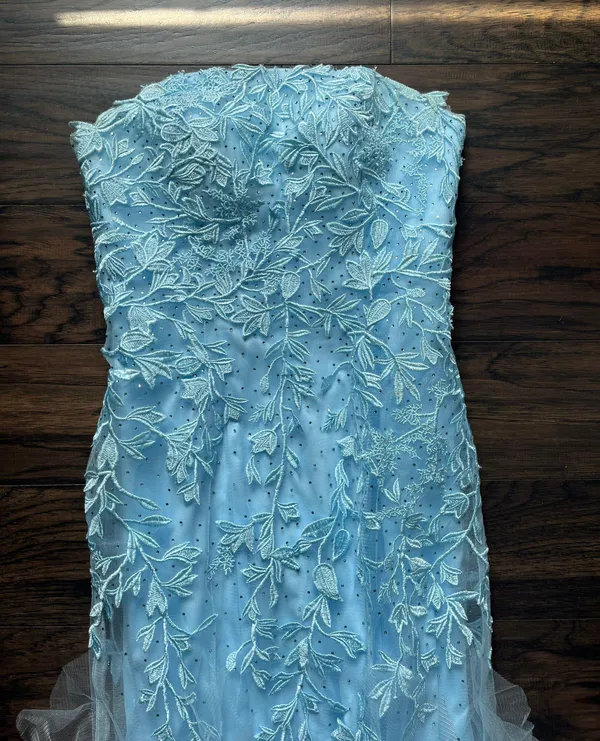 Camille La Vie Formal Dress - Image 2