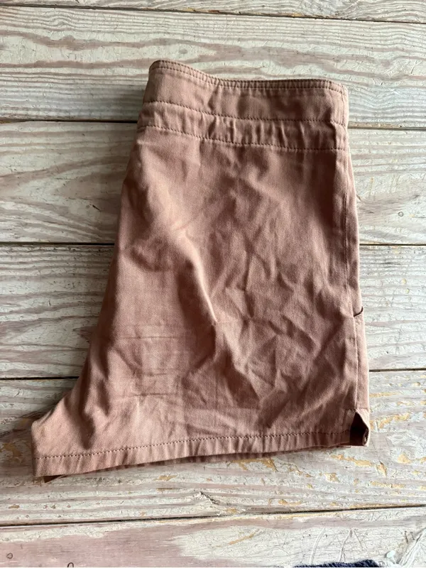 BDG Brown Shorts size m - Image 3