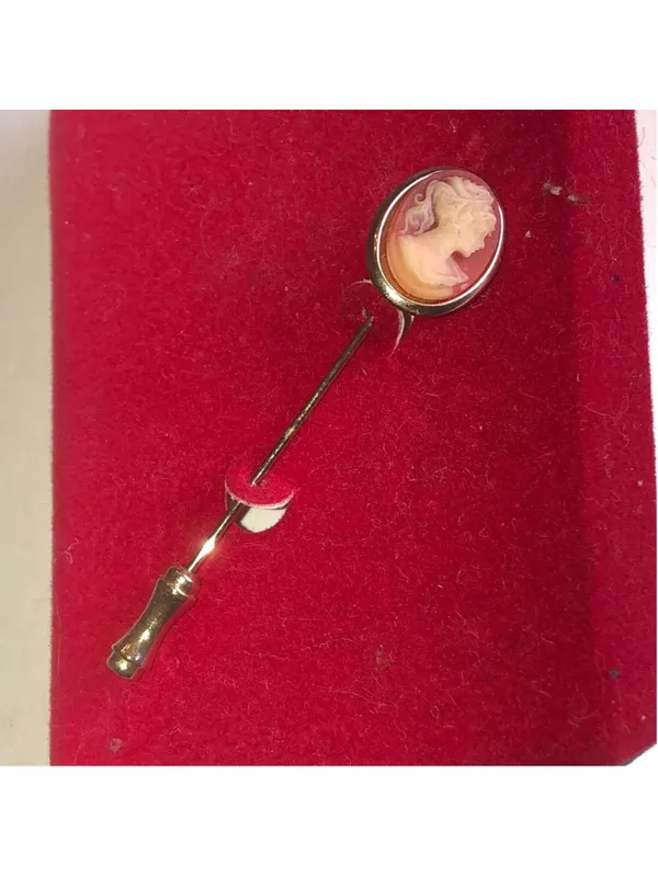 Vintage Gold Tone Cameo Stick Pin Pink - Image 2