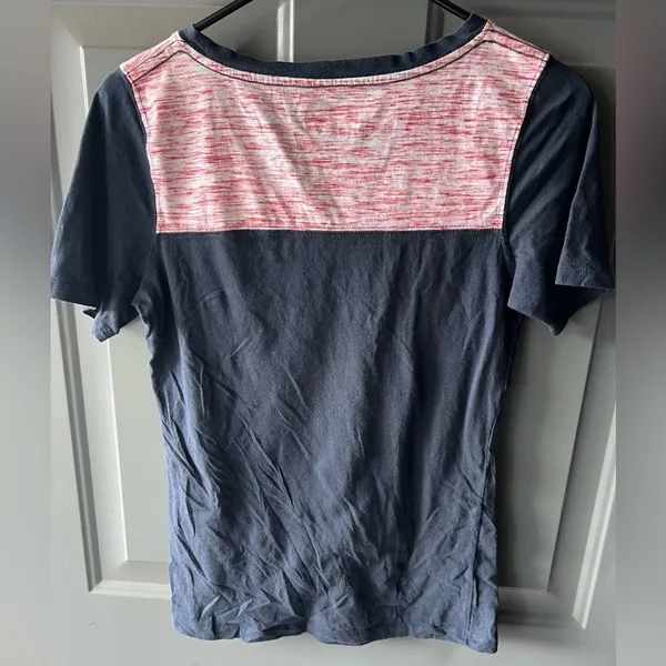 Size M Women’s NFL New England patriots navy Blue Pink v Neck - Image 2