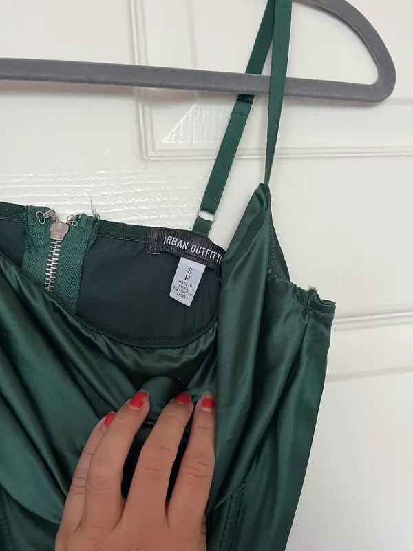 Urban Outfitters satin green corset crop top - Image 3