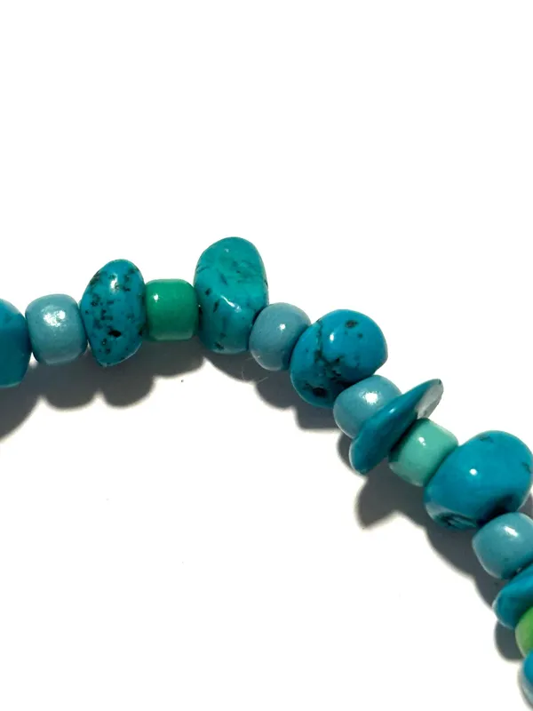 Turquoise chip beaded bracelet Blue - Image 2