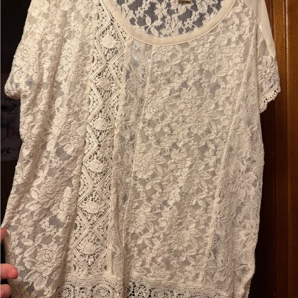 Miss Me Womens Large Ivory Crochet Floral Lace Short Sleeve Semi Sheer Excellent - Image 2