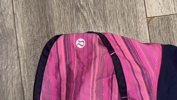 Lululemon Speed Up Shorts - Image 3