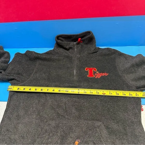 Disney Hoodie fleece Tigger size M - Image 3