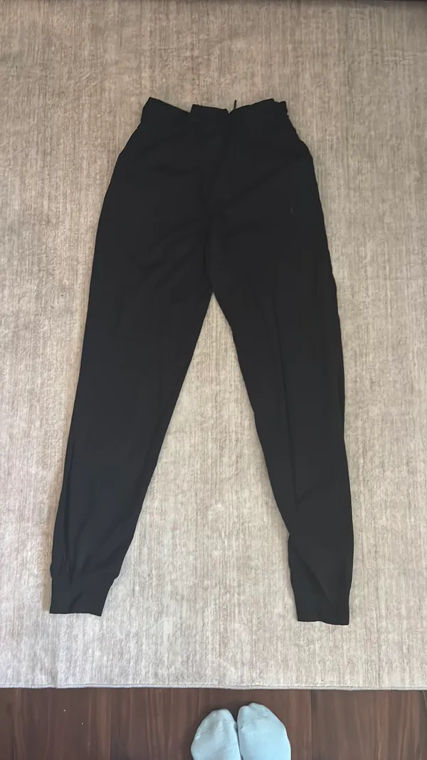 Lululemon Dance Joggers Studio Full-Length Mid-Rise 6 - Image 2