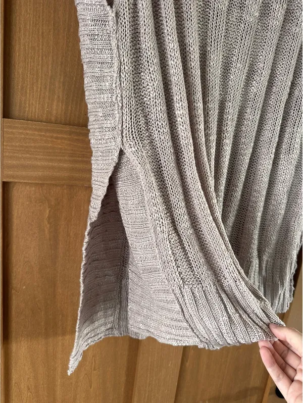 NEW Easel Open Knit Short Sleeve Poncho Sweater in Lavender Grey Women’s Large - Image 5