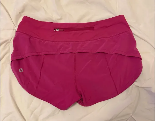 Lululemon Shorts Speed Up 2.5" - Image 2