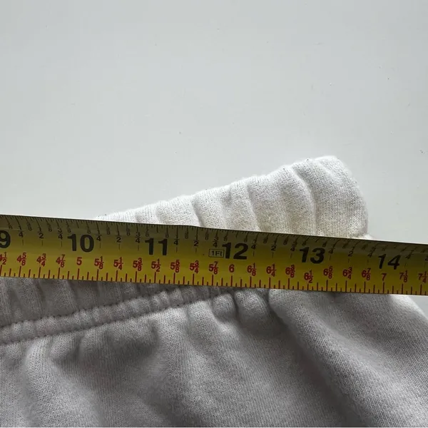 Fear of God ESSENTIALS Women's Beach Short elastic waist L - Image 7