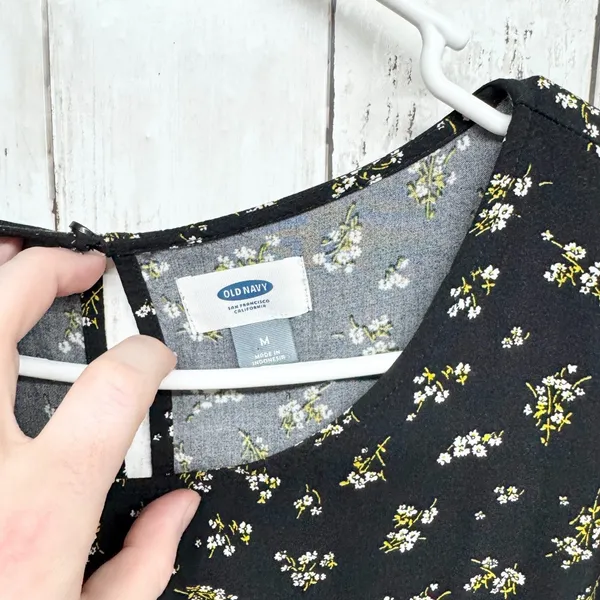 Old‎ Navy Dress Women Size Medium Black Dainty Floral Short Sleeve T-Shirt Mini - Image 6