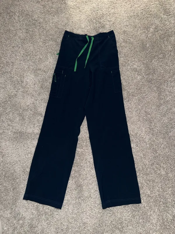 Carhartt Women’s Scrubs - Image 2