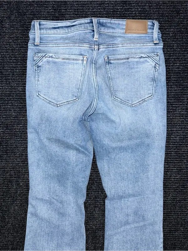 Buckle Black Fit No 53 Tailored Bootcut Stretch Jeans 26x29 Mid Rise Light Wash - Image 5