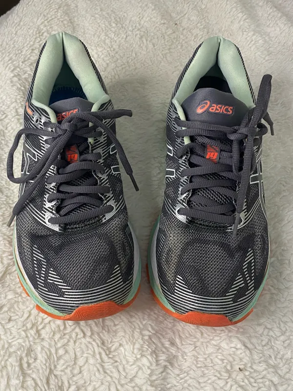 ASICS Gel-Nimbus 19 Women's Running Sneakers Shoes Size 9 - Image 2