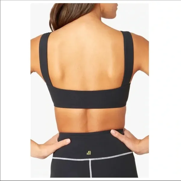 NWT WeWoreWhat Black Corset Sports Bra Top Bralette XS Cropped Workout Top v6x - Image 2