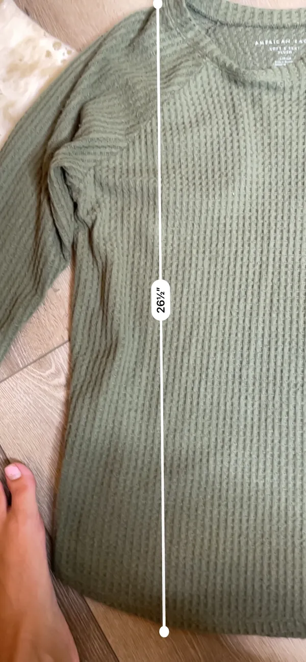 American Eagle Soft & Sexy Plush Waffle Knit Olive Green Tee - Image 4