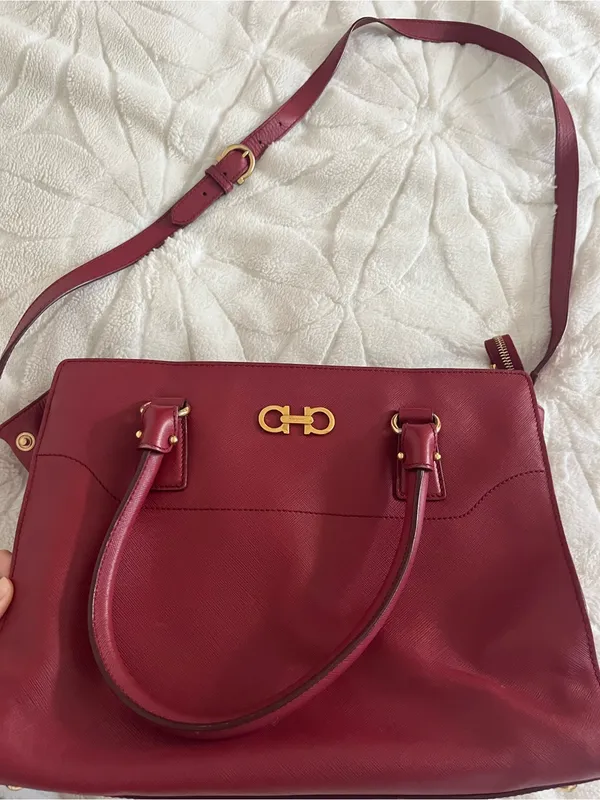 Salvatore Ferragamo Burgundy Leather Tote with Gold Hardware - Image 2