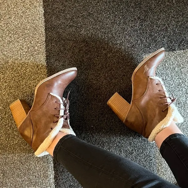 RARE Restricted Leather Fur Heeled Booties Size 8 Brown - Image 4