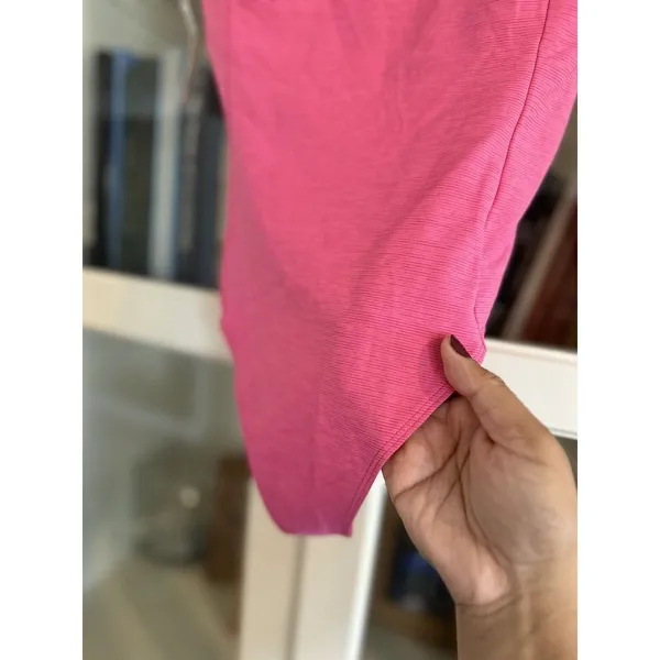 Outdoor Voices Move Free Leotard Bodysuit Cerise‎ Pink Size medium NWT NE… - Image 6