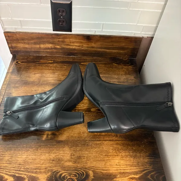 Aerosoles Cinnamon Black Mid Calf‎ Boots Size 9.5 - Image 9