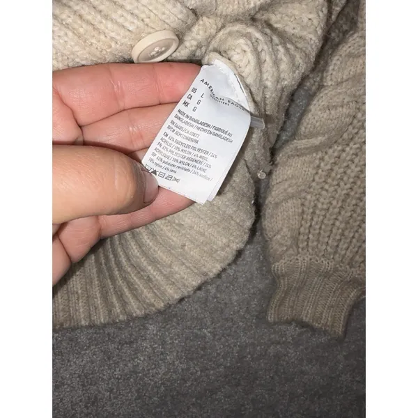 American Eagle Ivory Large Chunky Knit Cardigan‎ - Image 4