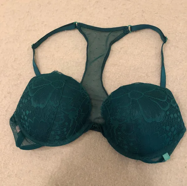 Victoria's Secret Push-up Bra - Image 2