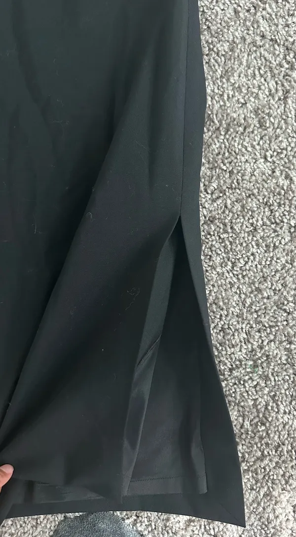 Banana Republic Skirt Pencil Black - Image 3