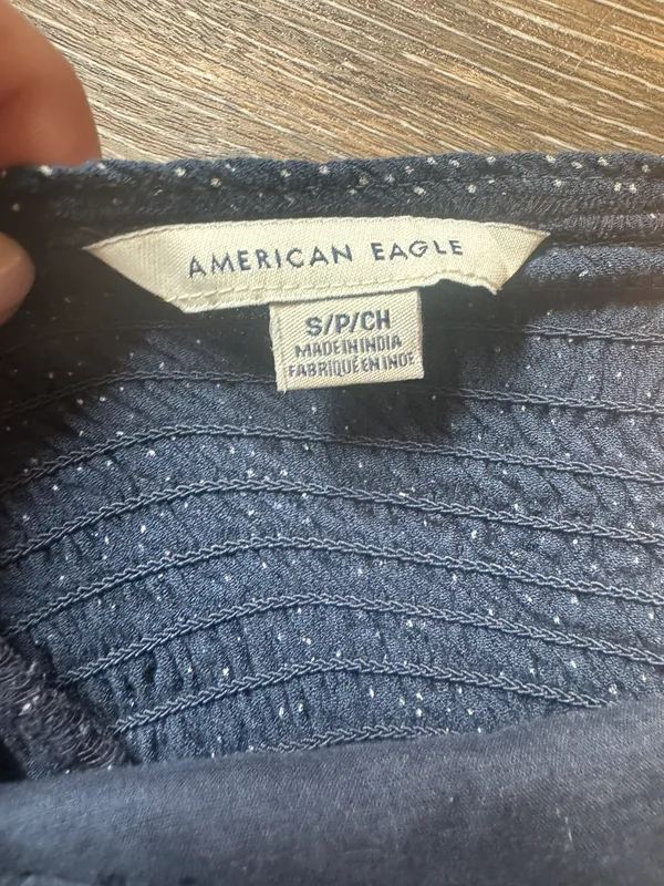 American Eagle Crop Top - Image 4