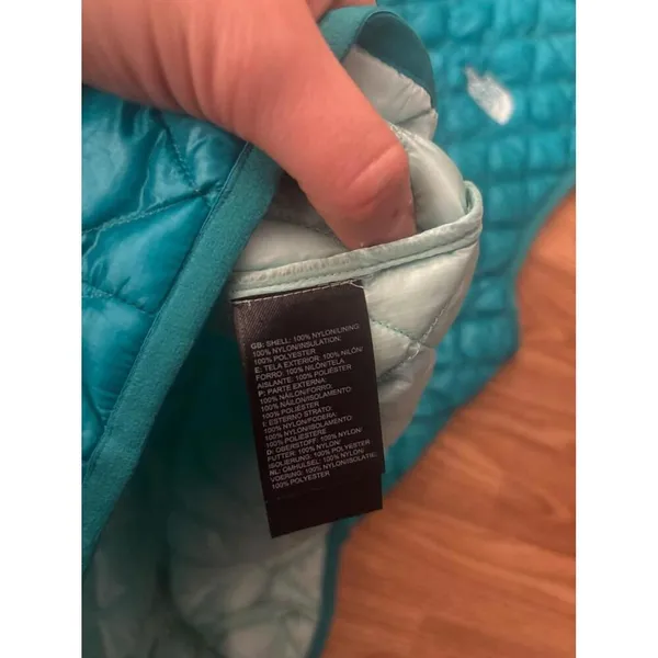 The North Face Puffer Vest Size XS - Image 4