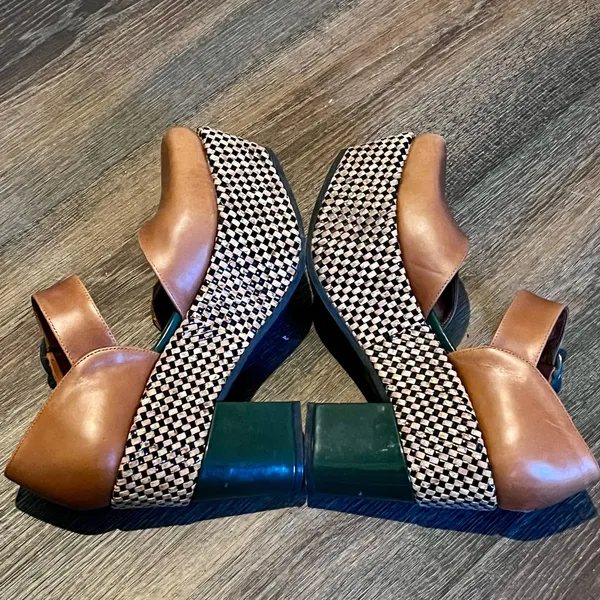 John Fluevog Ana Rita Leather Platform Mary Jane Heels Size 7 Brown Tan - Image 8