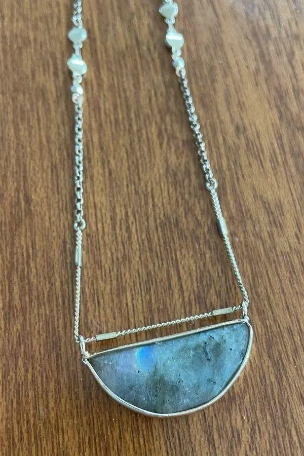 Gem/Stone Gold Chain Necklace - Image 3