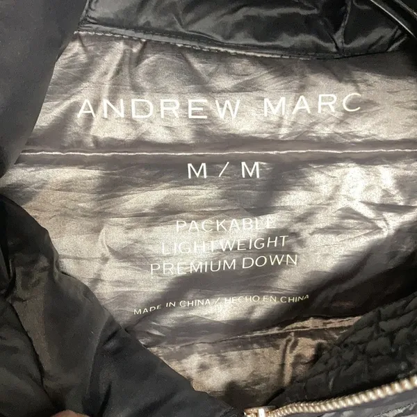 Andrew‎ Marc black puffer coat size medium - Image 2