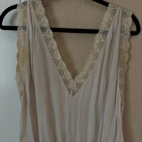 Free People light beige/cream lace detailed lingerie bodysuit going out top - Image 2