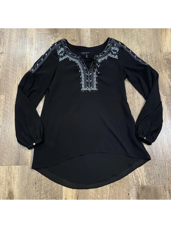 WHITE HOUSE BLACK MARKET 0 Black Embroidered Neck Tie Peasant Long Sleeve Top - Image 3