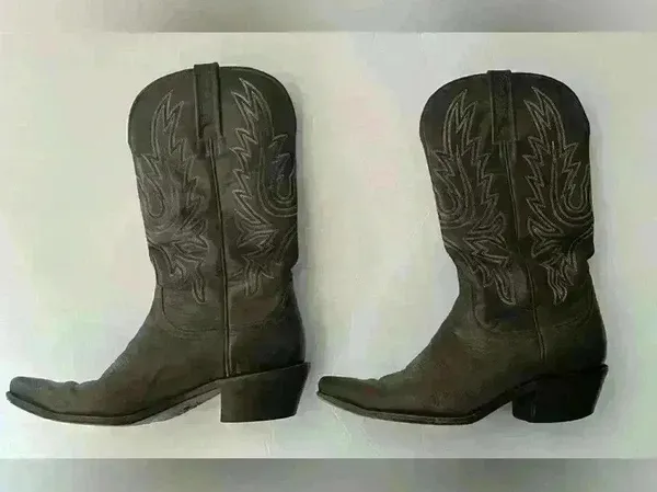 Charlie 1 Horse Mad Dog Calf Cowboy Boots Chocolate Brown Size 7.5 - Image 3