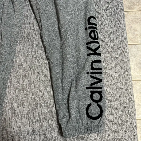 Calvin Klein Performance Joggers - Image 3