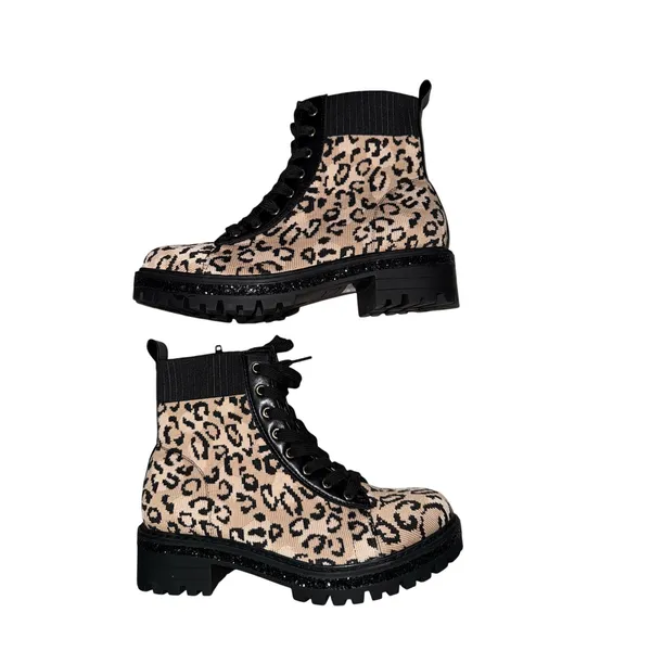 New comfort comfortable cheetah leopard Chelsea hiking boots booties women’s 8 - Image 2