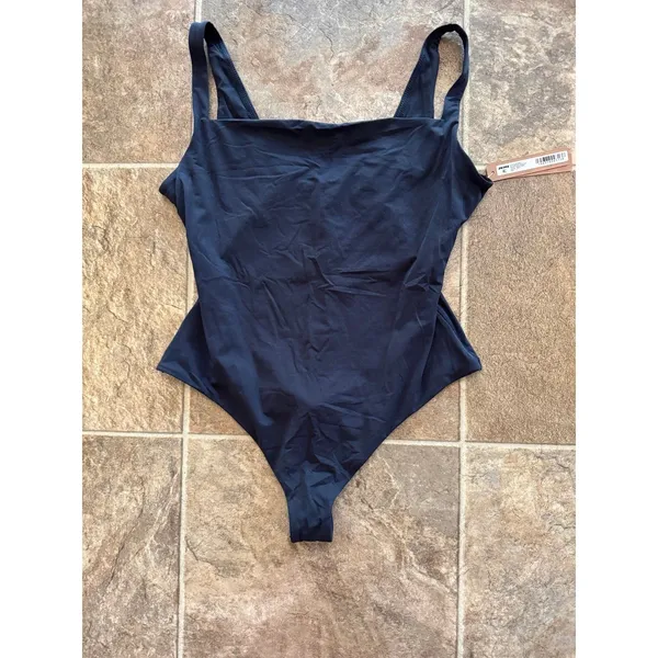 Skims Fits Everybody Square Neck Bodysuit Onyx Size Large - Image 6
