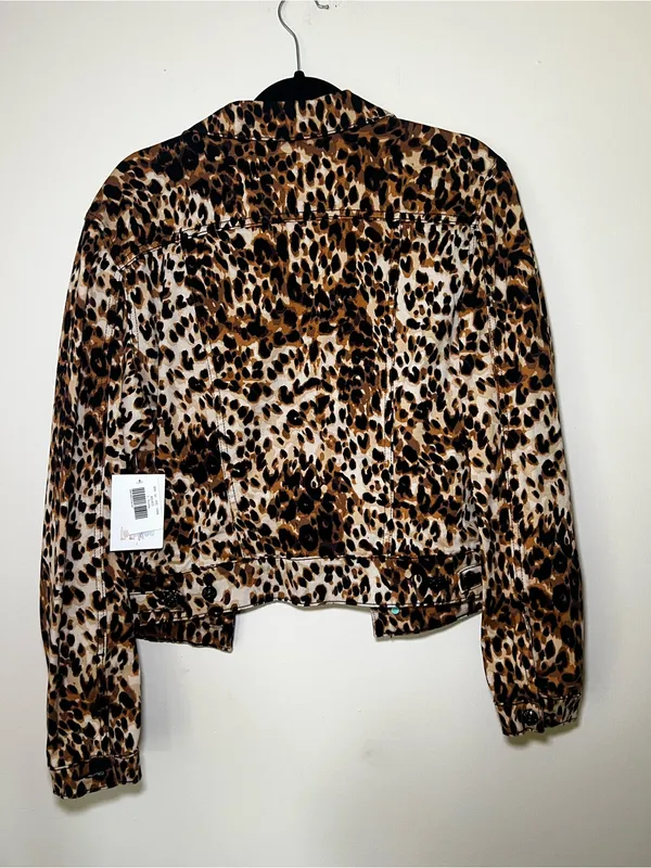 LuLaRoe Leopard Print Jean Jacket in Brown and Black - Image 4