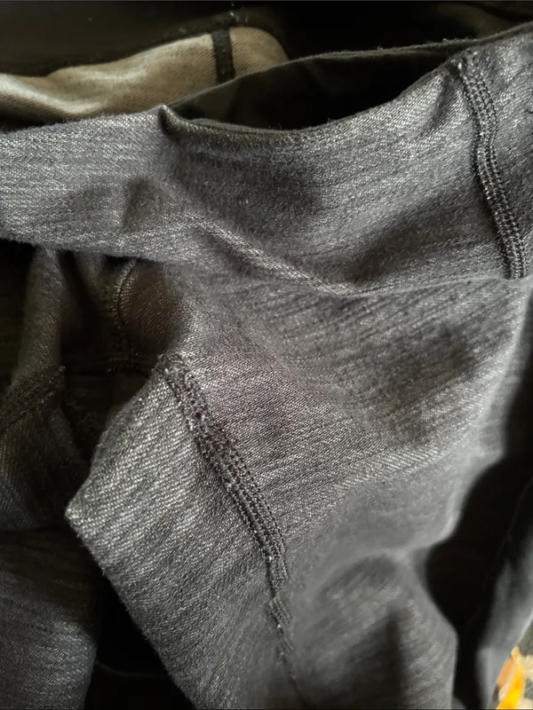 Lululemon Virtue Energy Pant Black Slub Denim/Black Sz 8 Athletic Performance - Image 6