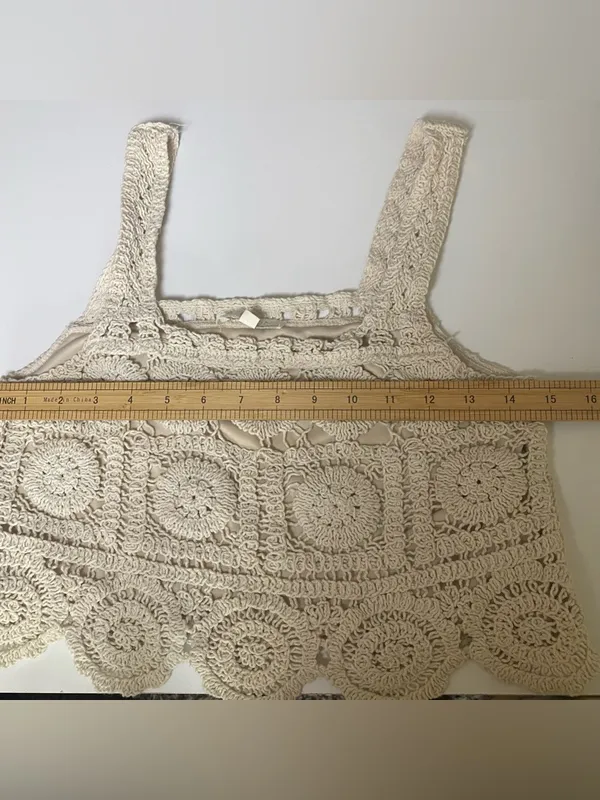 white crotchet Crop‎ cosstal cowgirl Tank Top size Medium summer festival - Image 2