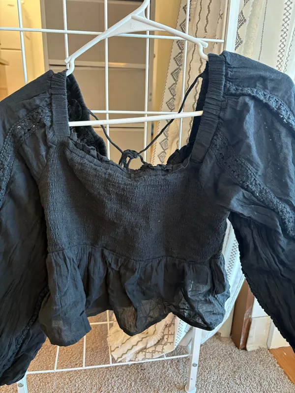American Eagle Long Sleeve Top - Image 3
