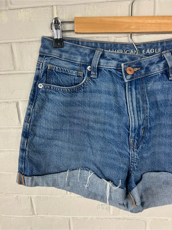 American Eagle Crossover Waist Highest Rise Denim Mom Shorts Size 6 - Image 6