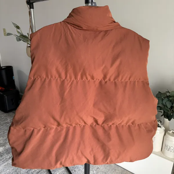 SheIn EZwear Plus Size Zip Front Vest Padded Coat 4XL - Image 3