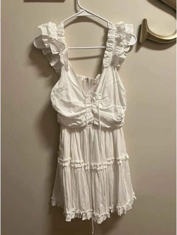 White ruffle dress Size M - Image 2