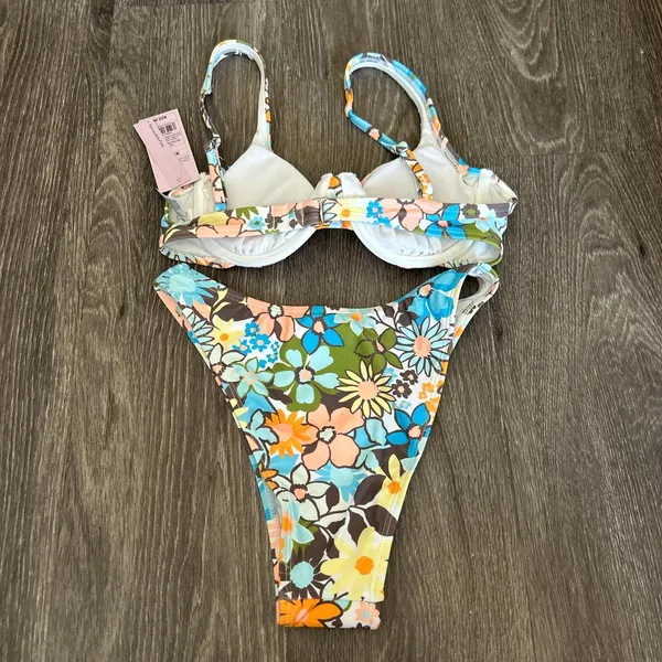 Wild Fable Floral underwire bikini - Image 2