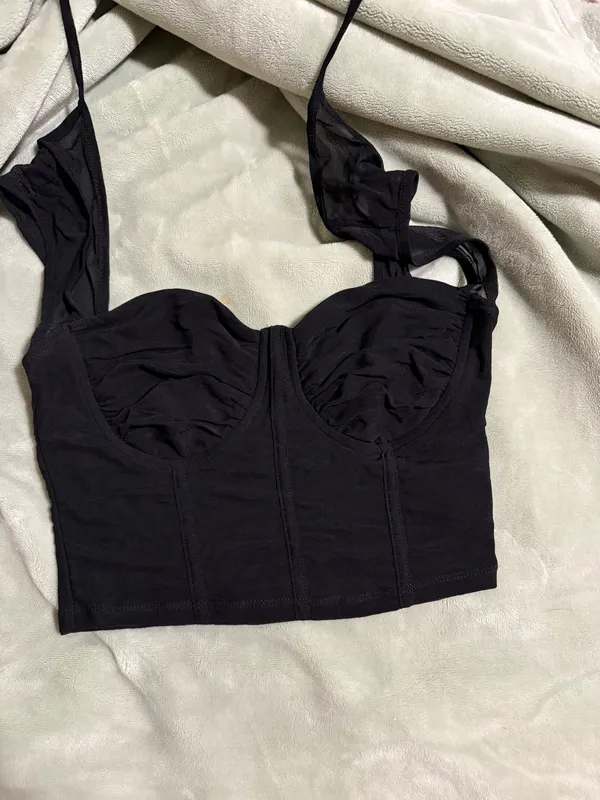 Shein Crop Top Black - Image 2