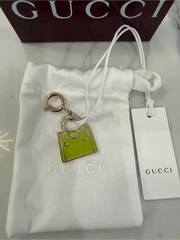 Gucci Diana Enamel Bag Charm - Image 2